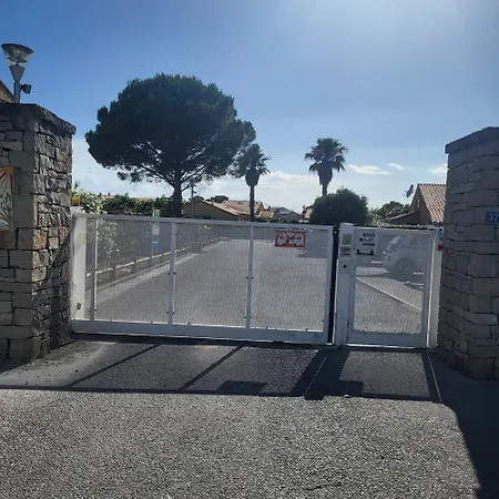 Marines Du Roussillon 78 -villa 4 Pers En Avec Piscine Et A 150 M De La Prázdninový dům Saint-Cyprien (Pyrenees-Orientales)